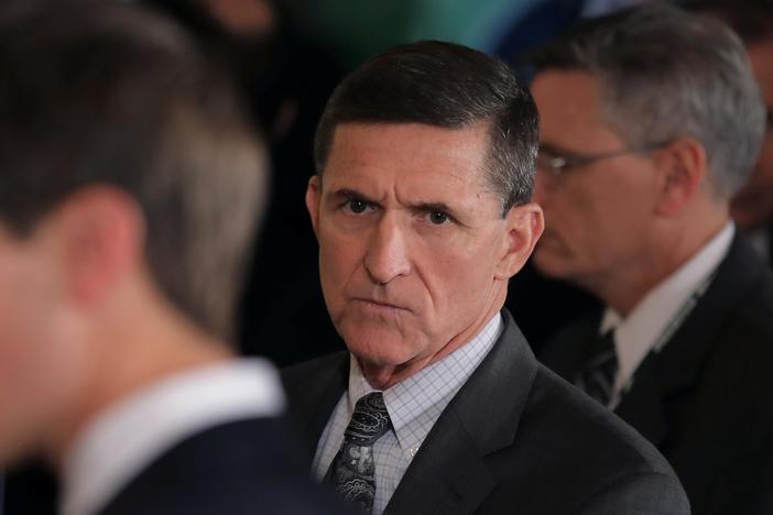 News Wrap: Federal judge delays decision on dropping Flynn case