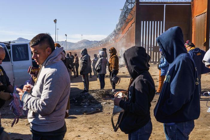 Biden plan expels more migrants entering U.S. illegally, expands asylum applications