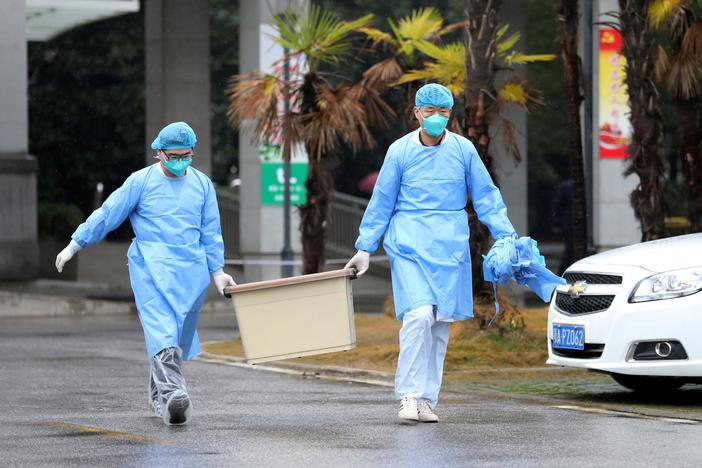 NEWS WRAPNews Wrap: China’s viral pneumonia spreads to the U.S.