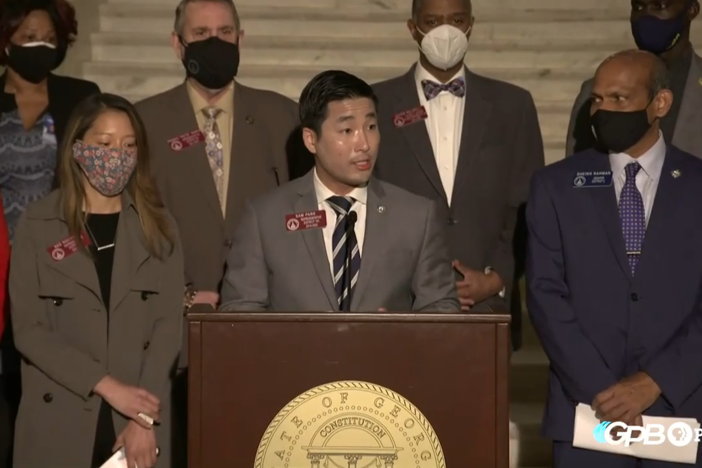 Asian American and Pacific Islander state legislators hold a press conference at Capitol.