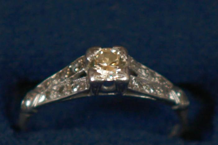 Appraisal: Edwardian Diamond & Platinum Ring, ca. 1920