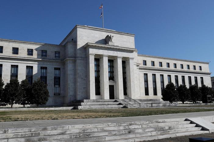 Federal Reserve risks recession by raising interest rates to fight inflation