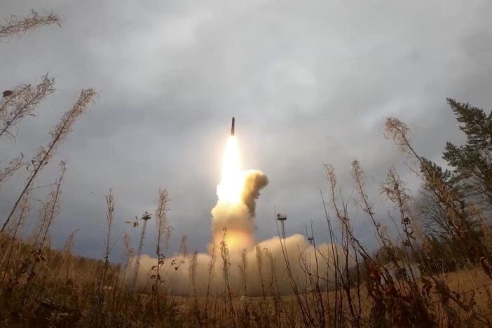 News Wrap: Russia holds first nuclear drills since invading Ukraine