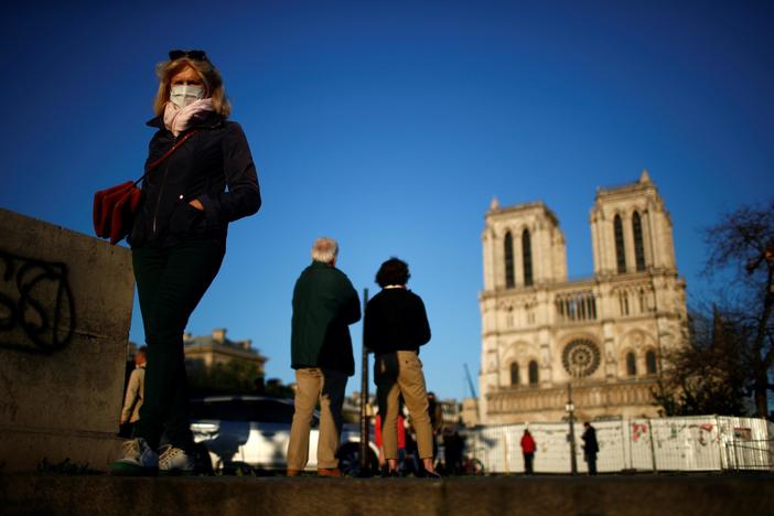 News Wrap: Notre Dame Cathedral marks 1 year since devastating fire
