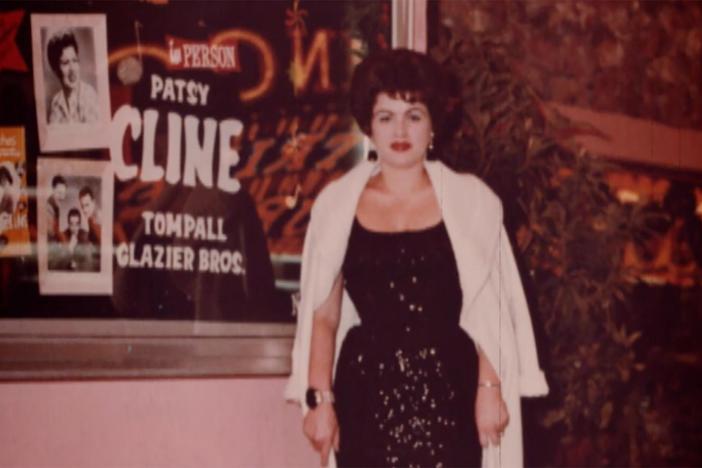 Despite a rigorous performing schedule, Patsy Cline continued to manage her household.