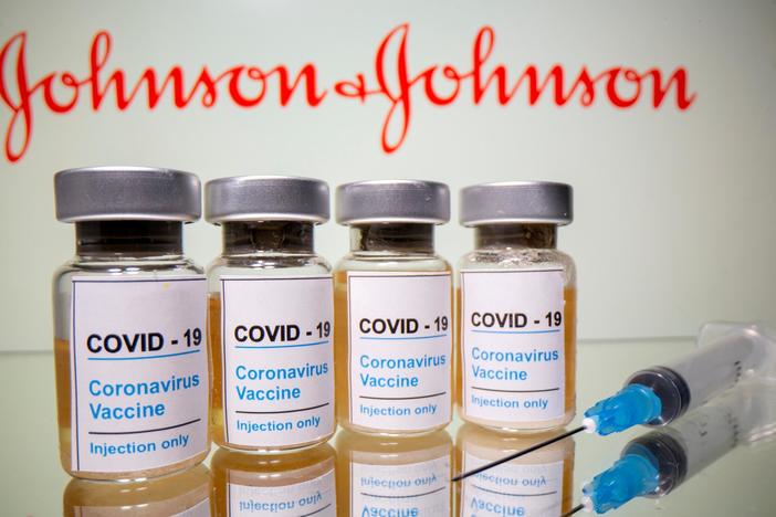 News Wrap: CDC lifts pause on Johnson & Johnson shot after reviewing blood clot claims