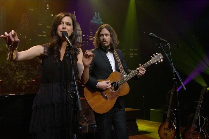 The Civil Wars perform "From this Valley" on Austin City Limits.