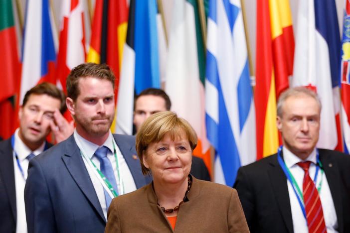 News Wrap: EU leaders vow to wage ‘uncompromising’ fight against terror