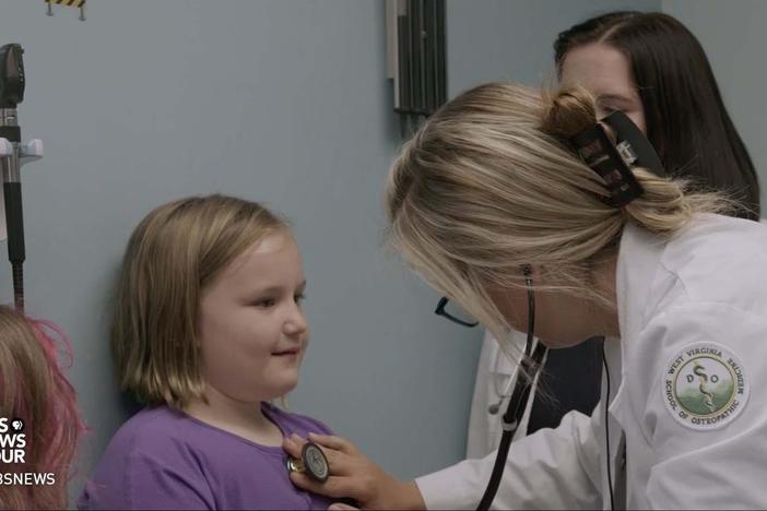 Next generation of doctors prepares to tackle rural healthcare shortage in West Virginia