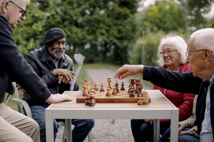 Researchers find strong relationships protect long-term health and happiness