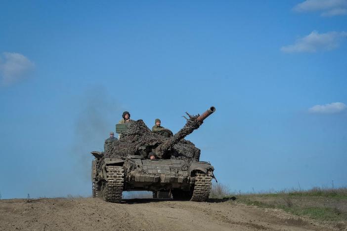 Ukraine awaits arrival of U.S. tanks that could be game-changer in fight against Russia