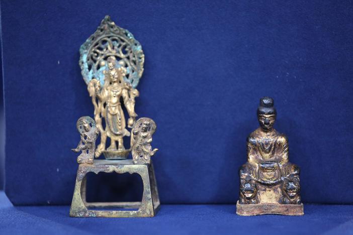 Appraisal: Sui & Wei Dynasty Chinese Altar Figures from Junk in the Trunk 8.