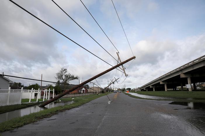 Millions in Louisiana struggle with heat, loss of power in the aftermath of Ida