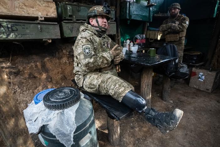 Ukrainian troops who lost limbs in war receive prosthetics and hope for the future