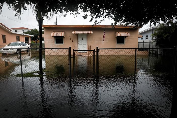 News Wrap: Tropical Storm Eta floods parts of South Florida