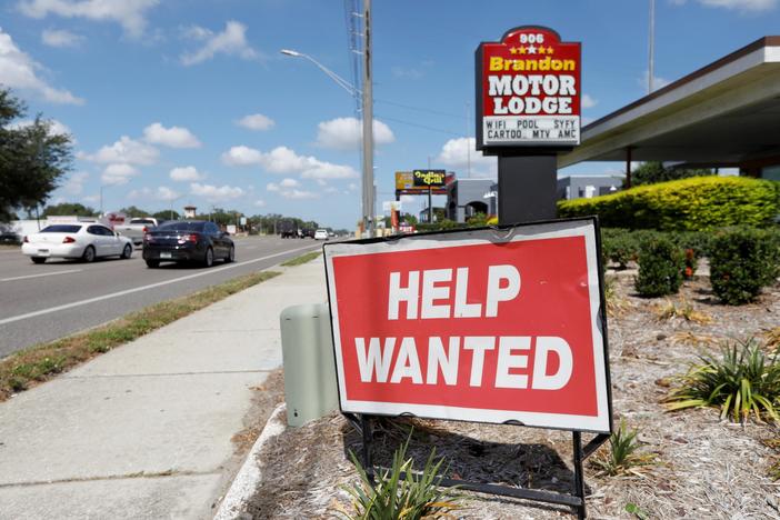 Are unemployment benefits keeping Americans home? A look at US labor shortage