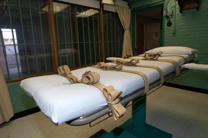 Why Alabama’s plan to execute a prisoner using nitrogen gas is raising concerns