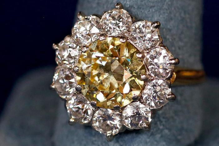 Appraisal: Yellow Diamond Ring, ca. 1905, from Richmond Hour 1.