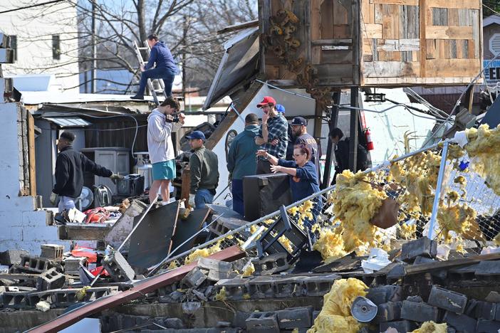 Deadly tornadoes leave central Tennessee in a state of shock