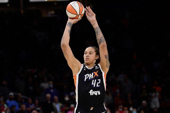 News Wrap: American WNBA star Brittney Griner pleads guilty to drug possession in Russia