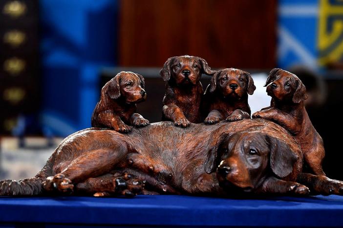 Appraisal: Walter Mader Black Forest Carved Dogs, ca. 1900, from Charleston Hr 2.