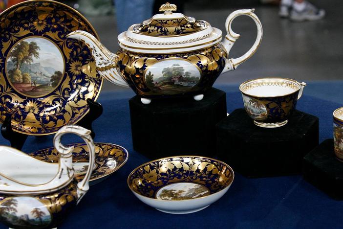Appraisal: Royal Crown Derby Teaware, ca. 1815