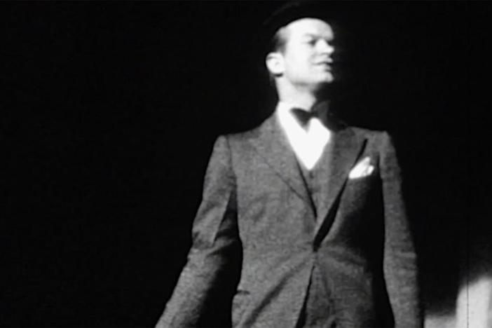 Bob Hope's fast-paced and improvisational comedic style was groundbreaking.