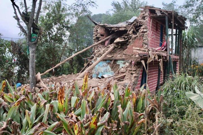 News Wrap: Deadly earthquake strikes northwestern Nepal