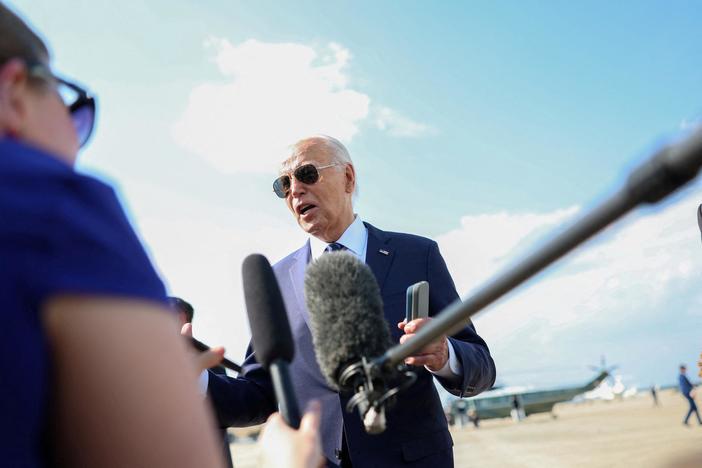 News Wrap: Democrats continue turning up the heat on Biden to drop out