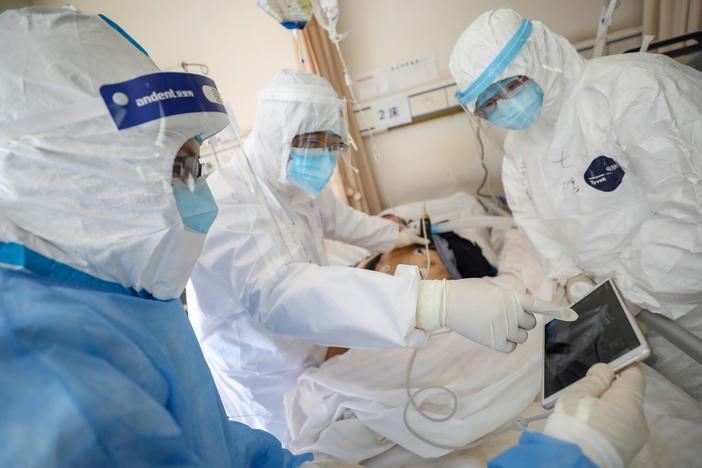 News Wrap: New cases of novel coronavirus in China slow