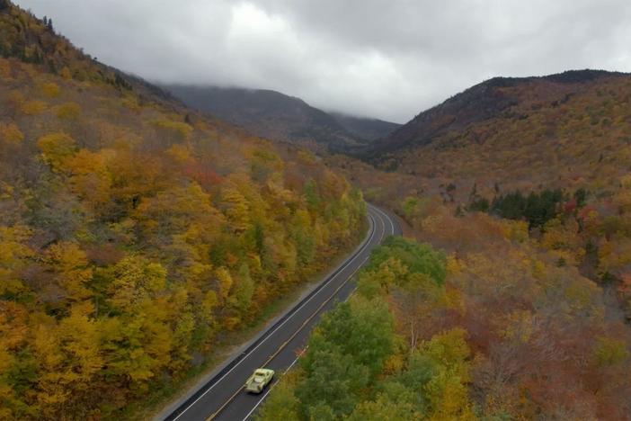 Samantha Brown and Chris Packham travel throughout New England enjoying the fall foliage.