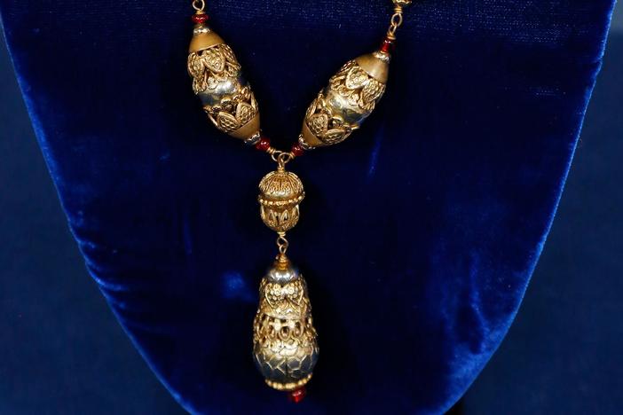Appraisal: Chanel Costume Jewelry Necklace, ca. 1940, from Boise Hour 1.