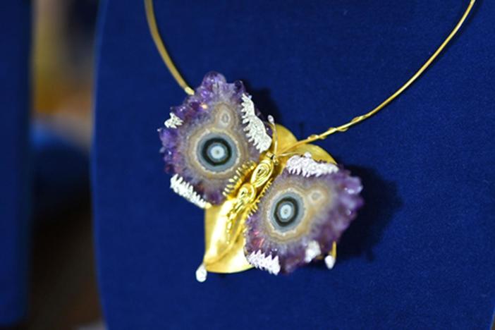 Appraisal: Gold & Amethyst Necklace, ca. 1975, in Newport, Part 6.