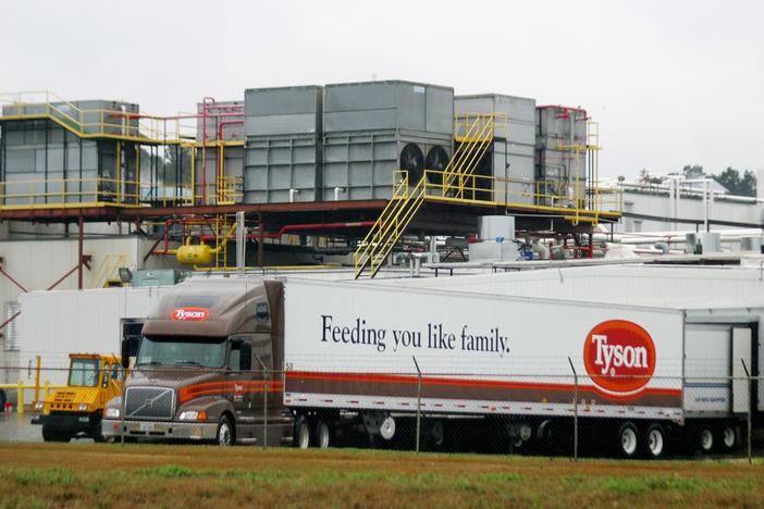 Wastewater from Tyson meat processing plants is polluting U.S. waterways, report says