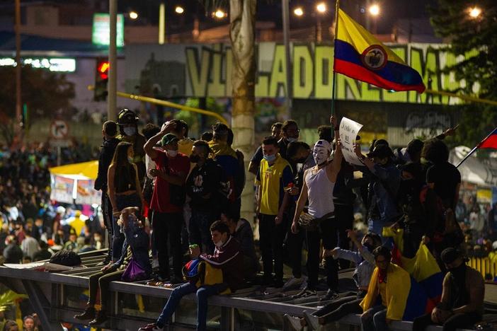 Colombia protests enter week three as violence escalates