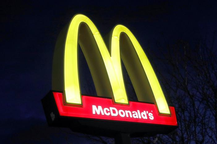 News Wrap: Black former McDonald’s franchise owners sue company