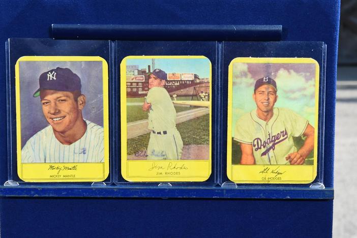 Appraisal: 1955 Stahl-Meyer Hot Dog Baseball Cards