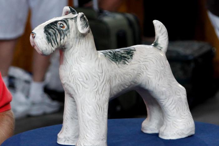 In Cincinnati Hour 3, David Rago appraises a Weller Dog Lawn Ornament, ca. 1925.