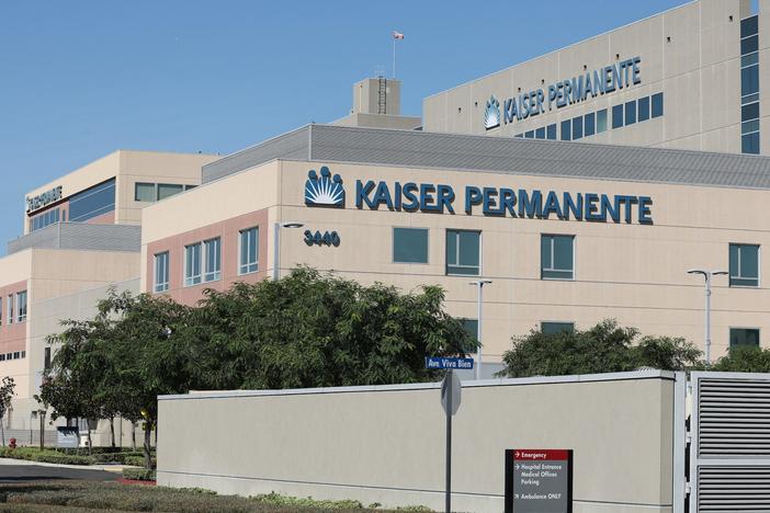 News Wrap: Health care unions reach tentative agreement to end Kaiser Permanente strike