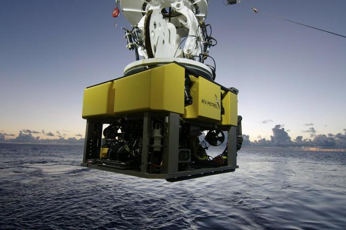 After discovering an object worth investigating, the ROV runs into a mechanical problem.