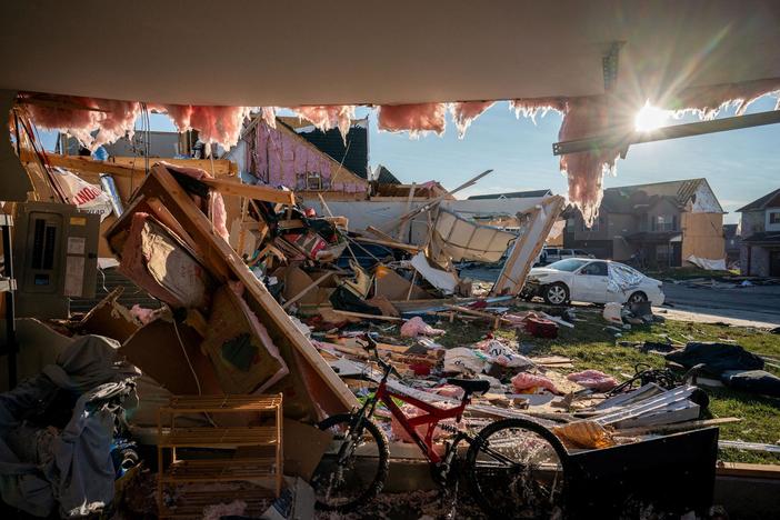 News Wrap: Rescuers search for survivors in aftermath of Tennessee tornadoes