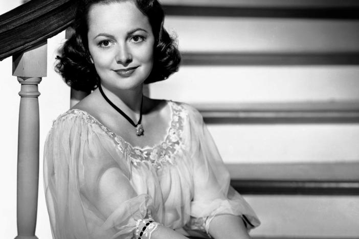 Olivia de Havilland in 1949, the same year she starred as Catherine Sloper in <em>The Heiress</em>, a role for which she won an Oscar.