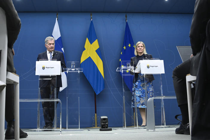 President of Finland Sauli Niinisto, left, and Swedish Prime Minister Magdalena Andersson attend a joint news conference in Stockholm, Tuesday May 17, 2022.