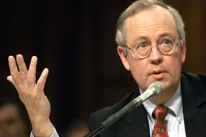 Independent counsel Ken Starr testifies before the Senate Governmental Affairs Committee in April 1999.
