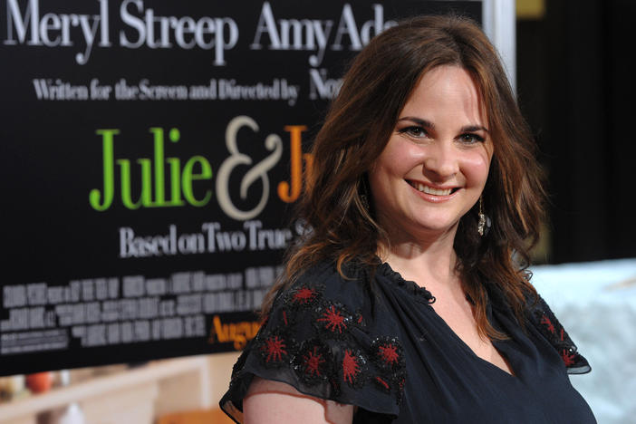 Author Julie Powell attends the premiere of "Julie & Julia" at The Ziegfeld Theatre, in New York, on July 30, 2009.