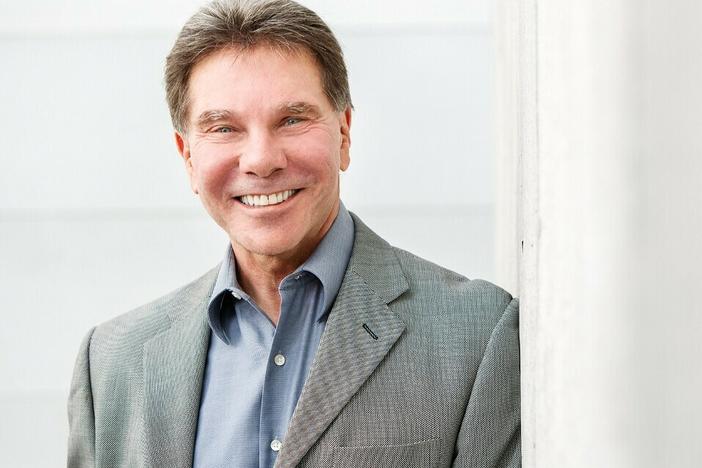 Bob Cialdini was ready to sign a contract to play baseball professionally in the minor leagues, but he walked away from that chance after the scout gave him some advice that changed his life.