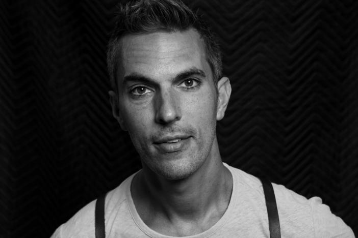 Ari Shapiro became a host on NPR's <em data-stringify-type="italic">All Things Considered</em> in 2015. In addition to working as a journalist, he sings with the band Pink Martini and performs in a cabaret act with actor Alan Cumming.
