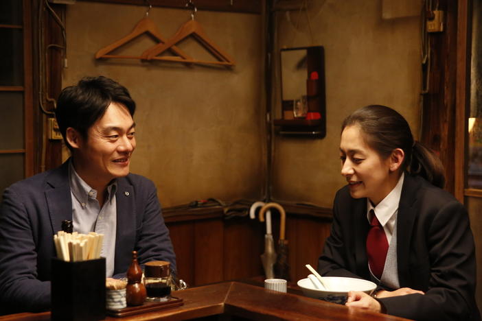 Diners sidle up to the counter in Netflix's <em>Midnight Diner: Tokyo.</em>